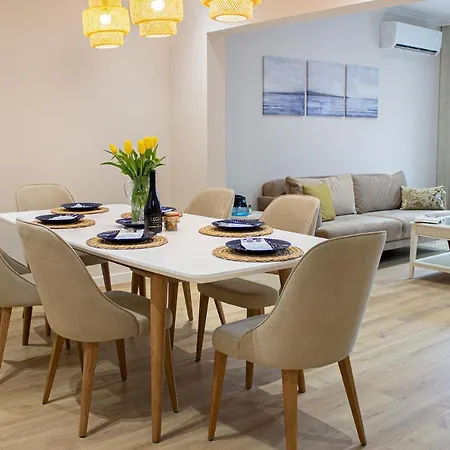 Grand Relax Cape Cod By Rv Апартамент